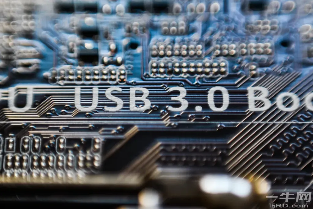 USB 3.0 路由可实现 SI 最佳效果。.webp USB3.0路由可实现SI最佳效果。.webp